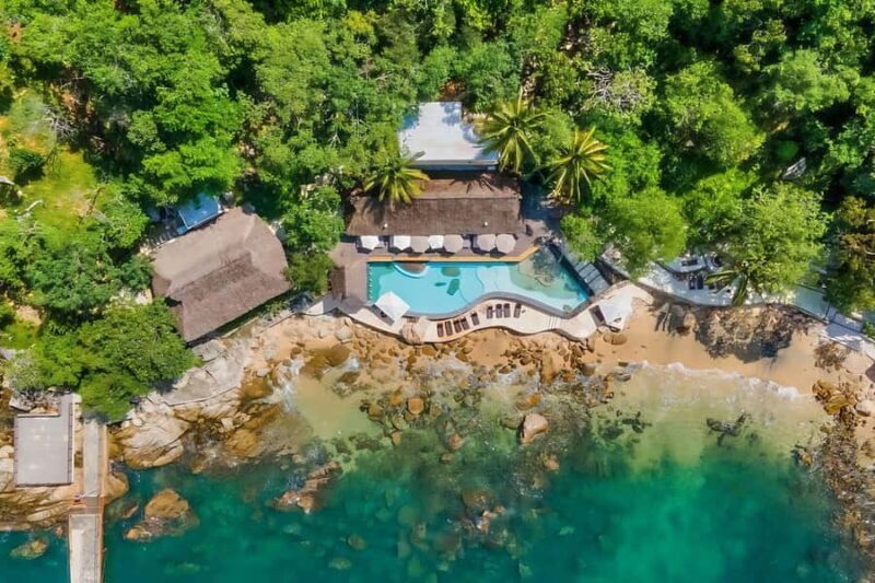 Mega Yacht ALL INCLUSIVE Remote Paradise Beach Adventure - Key Points