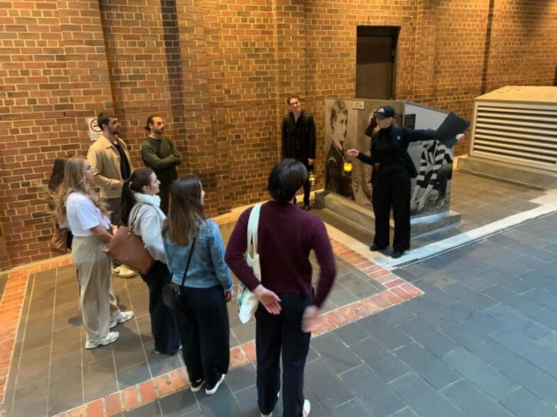Melbourne: City Highlights Guided Walking Crime Tour - Key Points