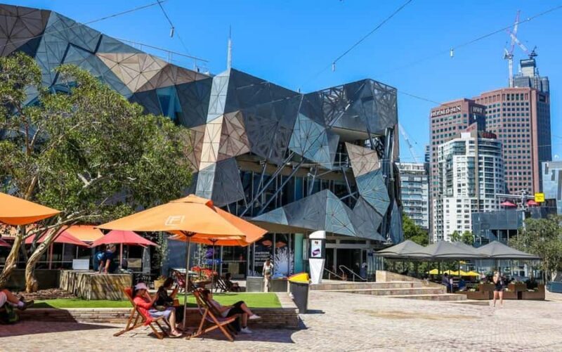 Melbourne: City Highlights Private Guided Walking Tour - The Sum Up