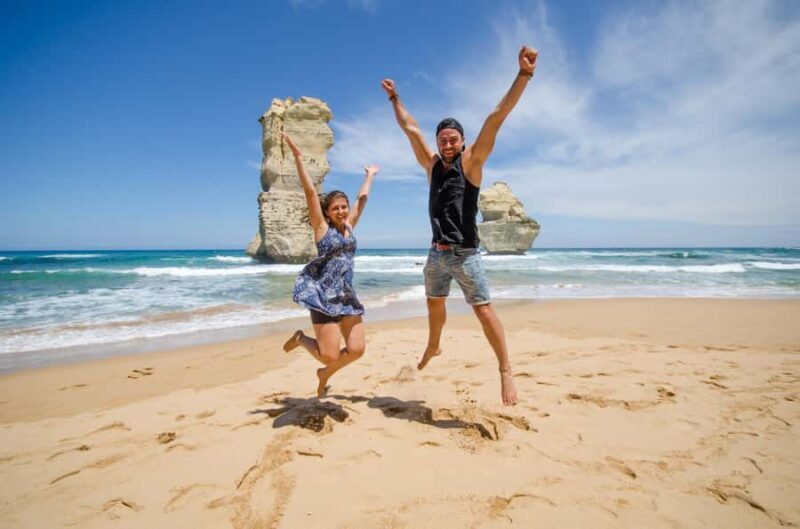 Melbourne: Great Ocean Road 12 Apostles & Rainforest Tour - Transportation and Group Size