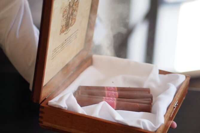 Melbourne Lanes & Arcades Chocolate and Dessert Walking Tour - Who Would Love This Tour?