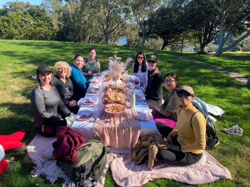 Melbourne - Luxurious pop up picnic at Fitzroy gardens - What to Expect from the Luxurious Pop-Up Picnic