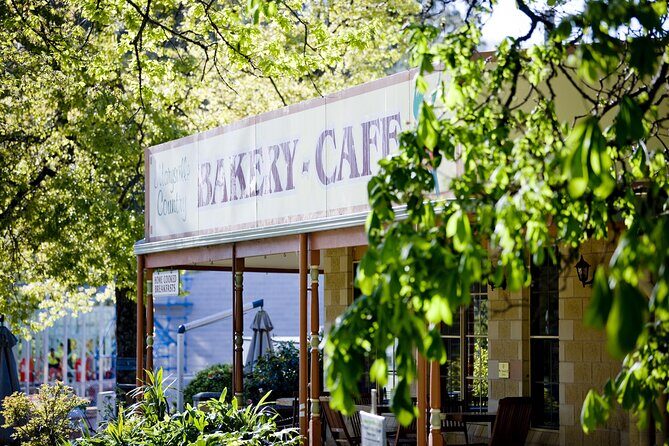 Melbourne Snow Trip to Lake Mountain with Chocolates & Waterfalls - Transportation and Practicalities