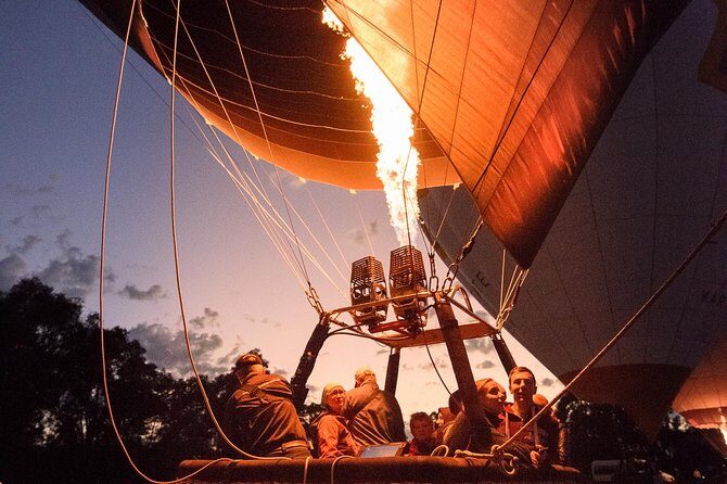 Melbourne sunrise balloon flight & champagne breakfast - Why This Tour Works