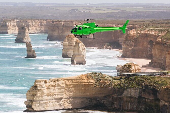 Melbourne to 12 Apostles VIP Helicopter Tour (1 hour Flight) - Key Points