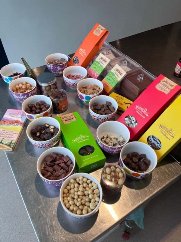 Melbourne: Yarra Valley Food & Wine Trip with 1 Wine Bottle - Key Points