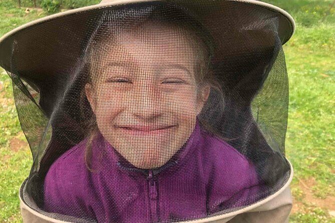 Melissini Beekeeping Experience - The Guides and Their Passion