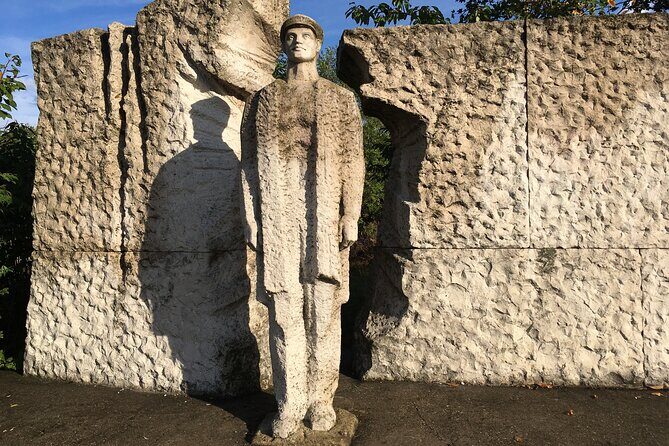 Memento Park Visit with Private Trabant Transfer - Exploring the Details