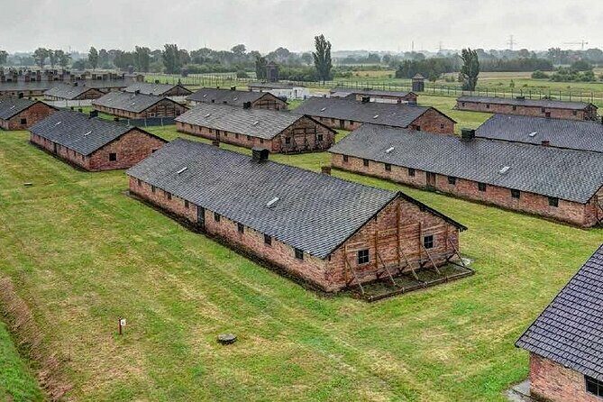 Memorial and Museum Auschwitz-Birkenau Tour & Krakow Transfer - Additional Breaks and Flexibility