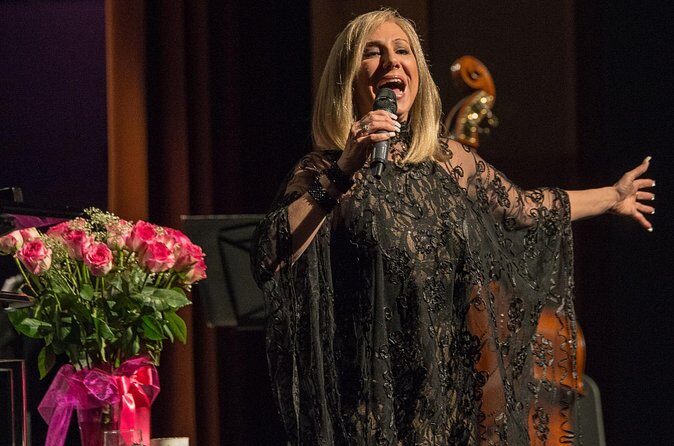 Memories A Tribute to Barbra Streisand - An Honest Look at Memories: A Tribute to Barbra Streisand
