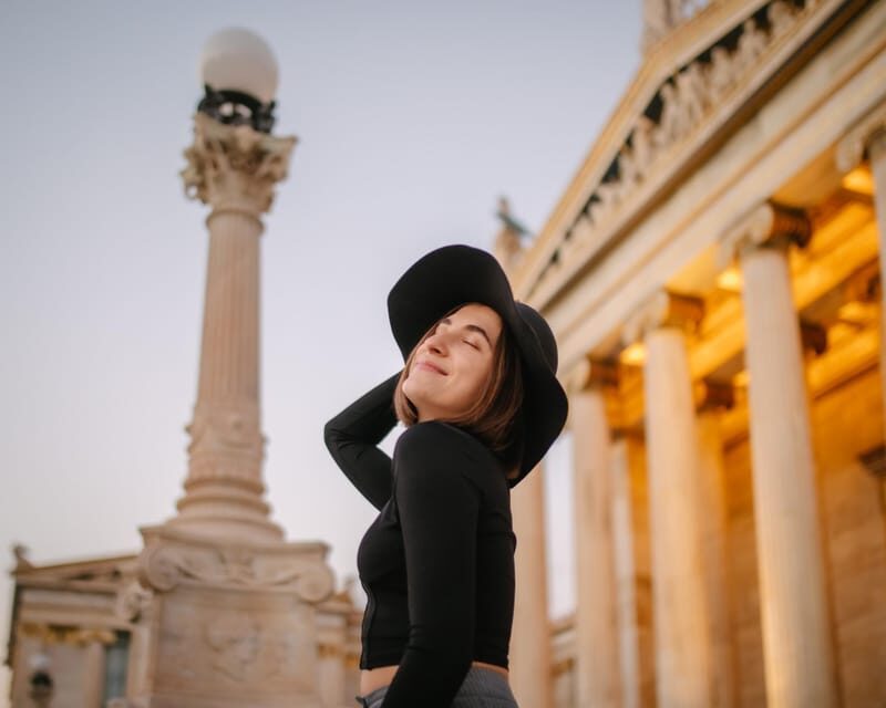 Memories in Athens: Acropolis and Plaka Photoshoot - What to Expect from the Photoshoot