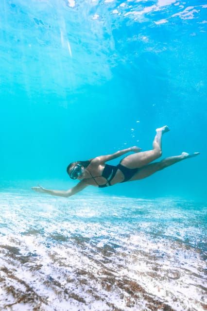 Menorca: Coves and Beaches Boat Trip w/ optional Paella - Crowd levels: why timing matters and how to handle it