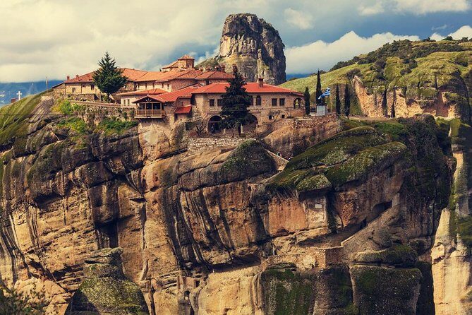Mercedes Private Full Day Tour to Meteora-Thermopylae- Delphi - Final Thoughts