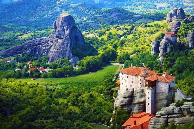 Mercedes Private Tour to Meteora - Thermopylae 300 SPARTANS - Key Points