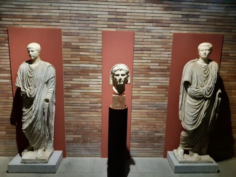 Merida: City Highlights Walking Tour - Key Points