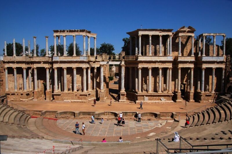 Mérida: Roman Theatre E-ticket with Audio Tour - Who Should Consider This Tour?
