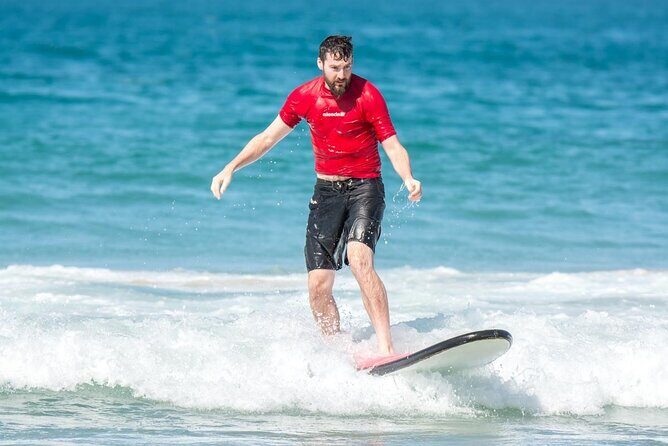 Merrick's Noosa Learn to Surf: 2 Hour group surfing lesson - Summary