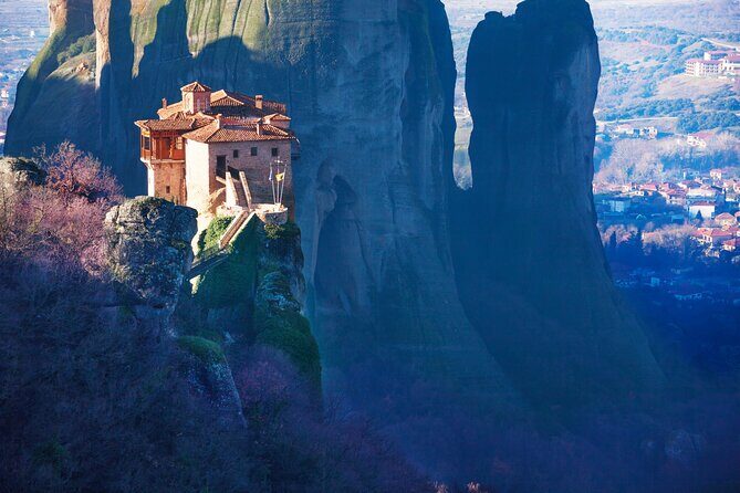 Meteora Day Trip with Multilingual Audioguide & Lunch - A Deep Dive into the Experience