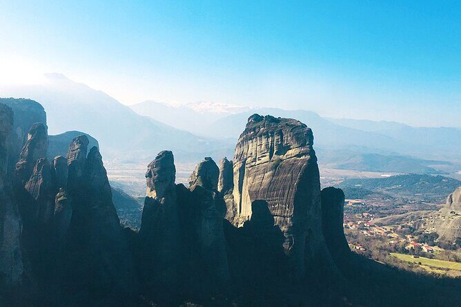 Meteora Full-Day Trip with Guide on Luxury Bus From Athens - The Return Journey