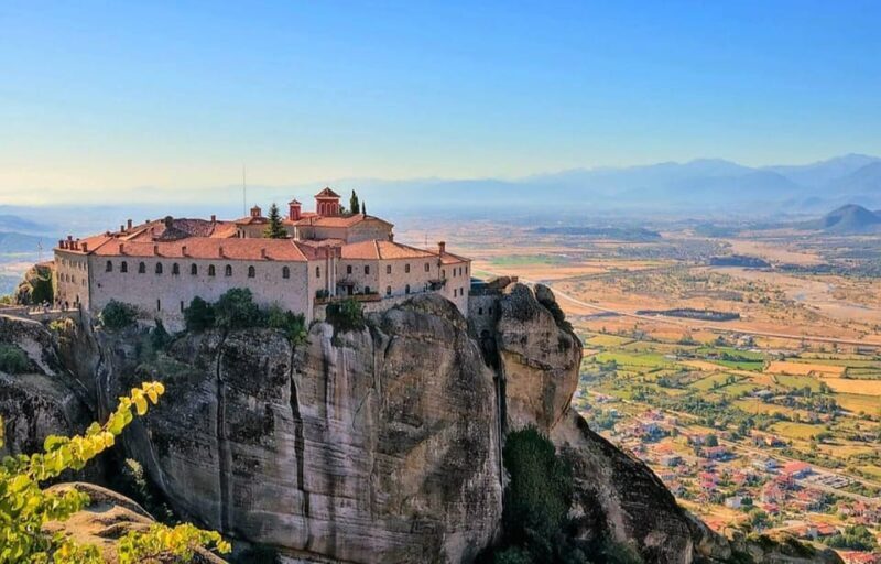 Meteora Monasteries: Full Day Tour from Athens - Transportation and Group Size