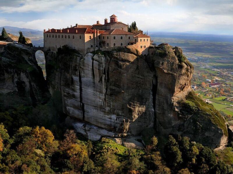 Meteora Mountains Private Half-Day Tour from Kalabaka - What Other Travelers Say