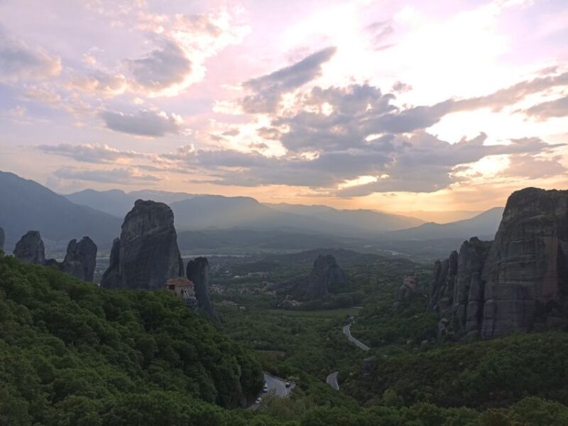Meteora Sunset with Photos Stops & to the Cave of St. George - Why This Tour Stands Out