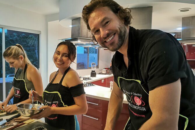 Mexican 1 or 3 Course Culinary Experience & Tequila vs Mezcal Lesson & Tasting - The Experience for Different Types of Travelers