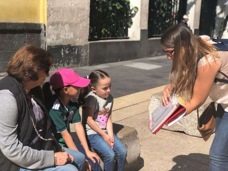 Mexico City: A Day in the Colonial Era Through its Palaces - Key Points