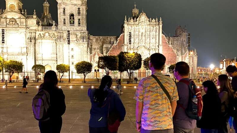 Mexico City at Night Walking tour with optional Torre Latino - FAQ