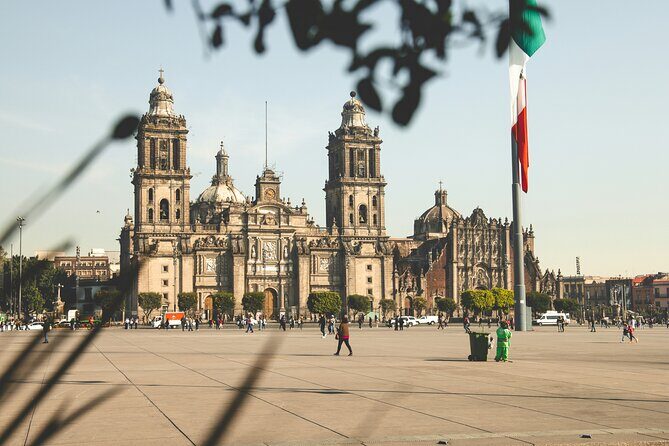 Mexico City Bike Tour: Pedal through Historic Landmarks - An Overview of the Mexico City Bike Tour