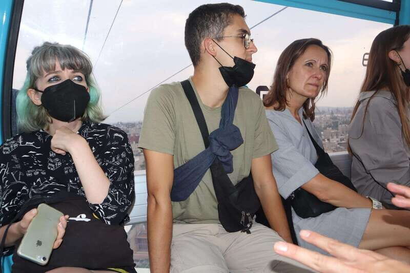 Mexico City: City Highlights Cable Car Ride w/ Taco & Tour - The Guide and Group Size