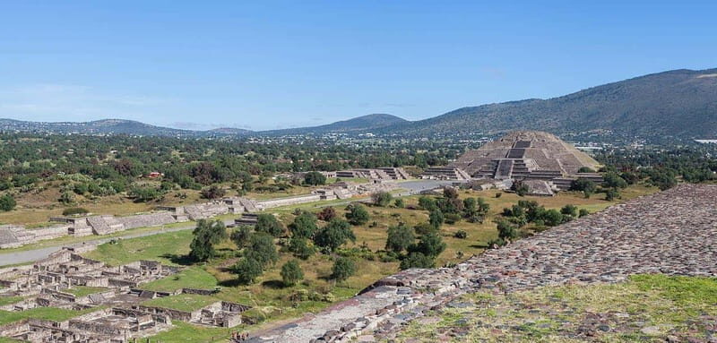 Mexico City: Early Visit to Teotihuacan - What We Like (And What We Don’t)