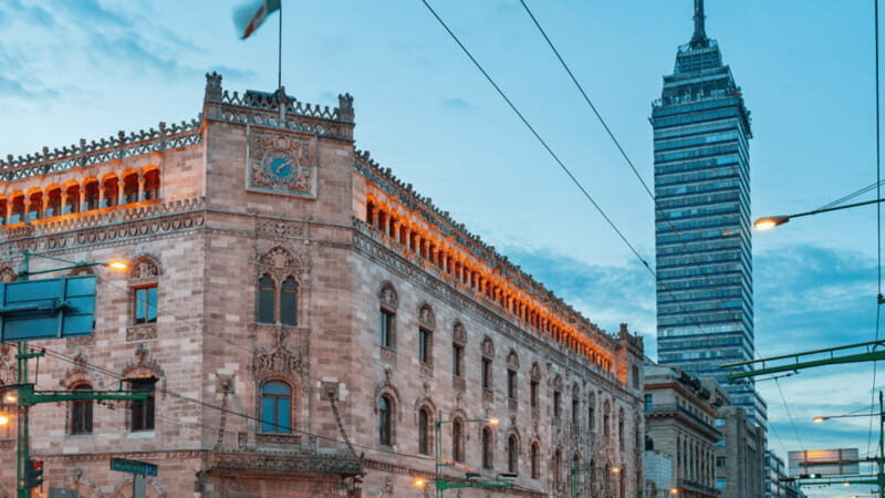 Mexico City: Guided walking tour through the most historic parts of the city. - Key Points