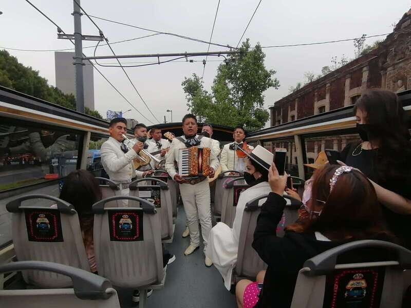 Mexico City: Mariachi Night Tour in a Panoramic Bus - What You Can Expect from the Tour