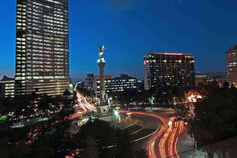 Mexico City: Night City Tour in a Double Decker Bus - What This Tour Offers