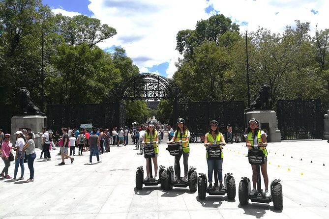 Mexico City Segway Tour: Reforma Avenue - The Experience and Group Dynamics