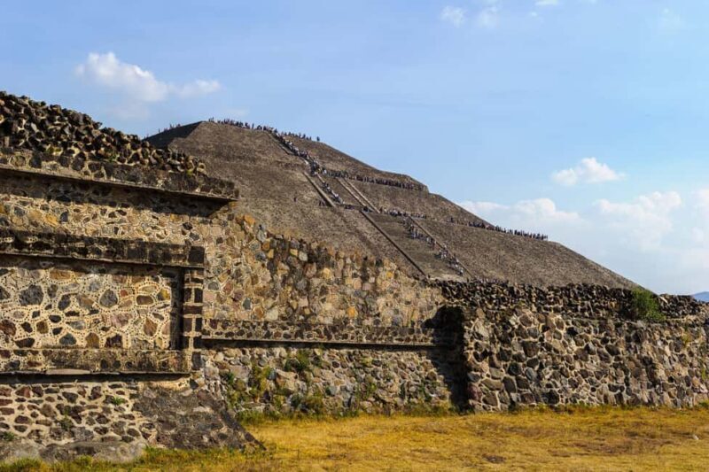 Mexico City: Teotihuacan Ruins Late Access Afternoon Tour - The Experience in Detail