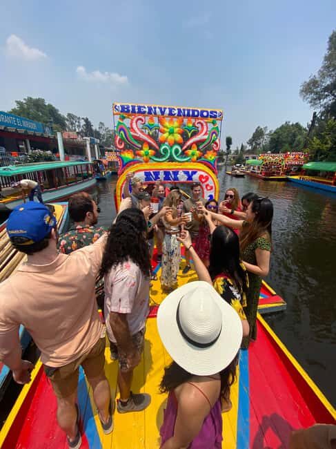 Mexico City: Xochimilco Boat with Guacamole & Premium Drinks - What to Expect from the Xochimilco Boat Tour