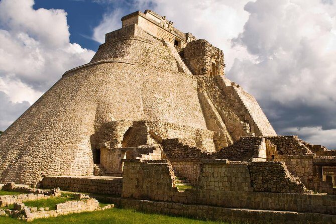 Mexico Private Transfer from Merida airport to central Merida - Mexico Private Transfer from Merida airport to central Merida