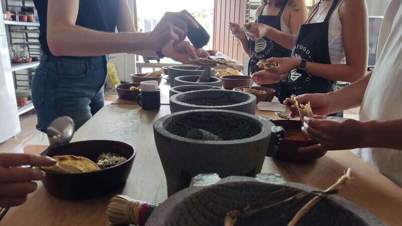 Mexico: Salsa Making Class in a Market with a Chef - What You’ll Make – The Five Salsas
