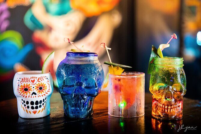 Mezcal vs. Tequila Cocktail Tasting in a Cantina - What Is This Experience All About?