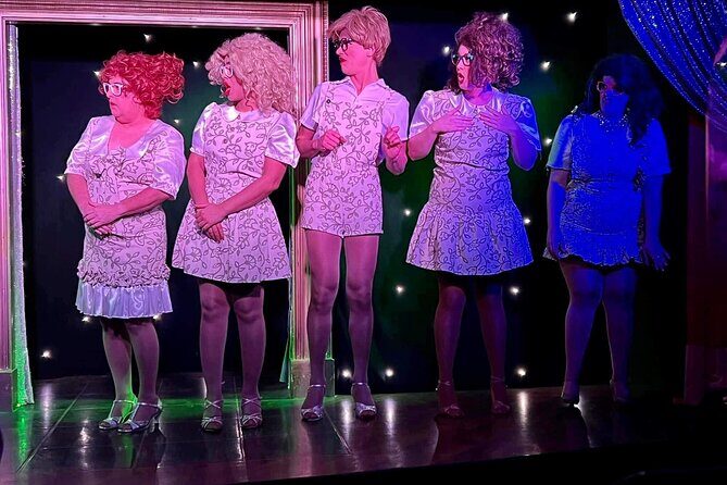 MHT Lanzarote - Music Hall Tavern - Comedy Drag Dinner Show - Who Should Consider This Experience?
