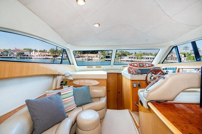 Miami 2 Hours Private Yacht Tour for 13 ppl on a 50 ft Yacht - FAQs