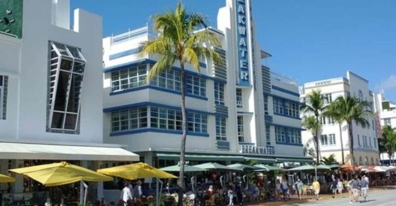 Miami : Art Deco & South Beach Walking Tour with a Guide - A Closer Look at the Tour Experience