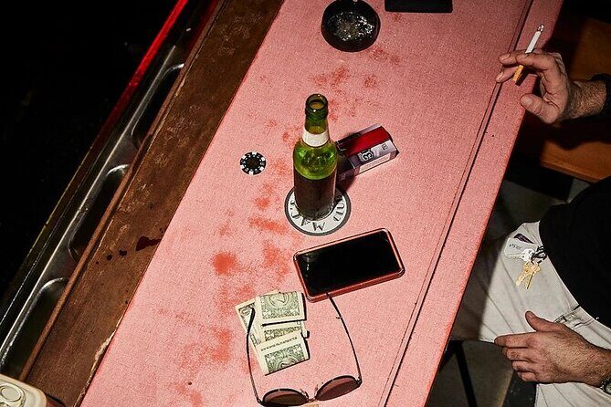 Miami Beach Bar Tour: Art Deco & Neon Lights by Local Historian - A Closer Look at the Experience