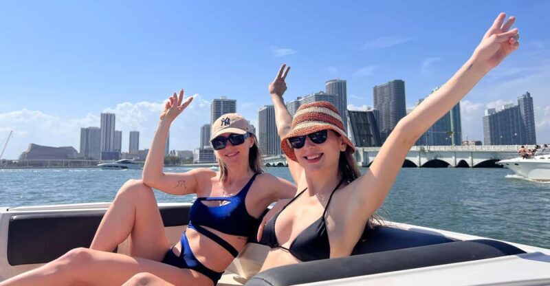 Miami Beach: Private Boat Tour with Captain and Champagne - FAQ