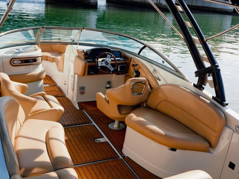 Miami Beach: Spectacular Sandbar & Skyline Boat Tour - Who Should Consider This Tour?