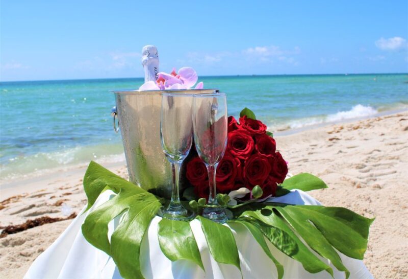 Miami: Beach Wedding or Renewal of Vows - Who Should Consider This Experience?