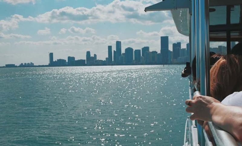 Miami: Biscayne Bay Millionaire's Homes Sightseeing Cruise - Palm Island and Fisher Island: private, polished, and different