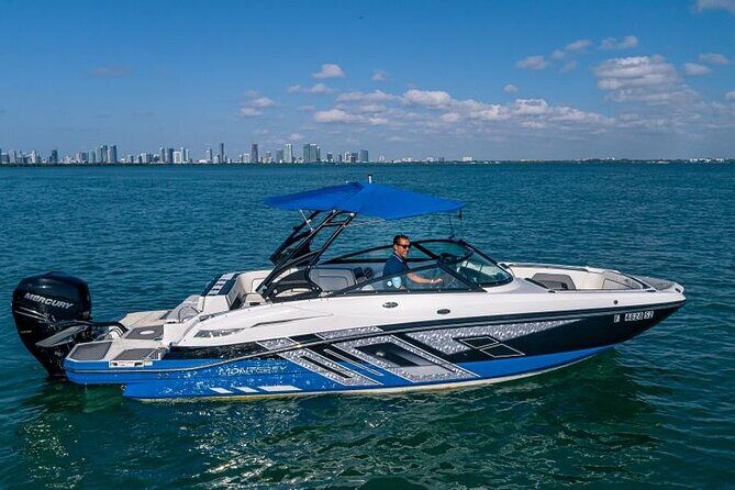 Miami Biscayne Bay Private Boat Experience with Captain - Key Points